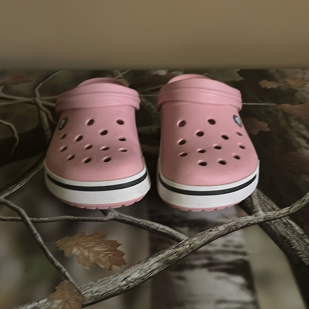 EUC!!! Ladies Crocs 🐊